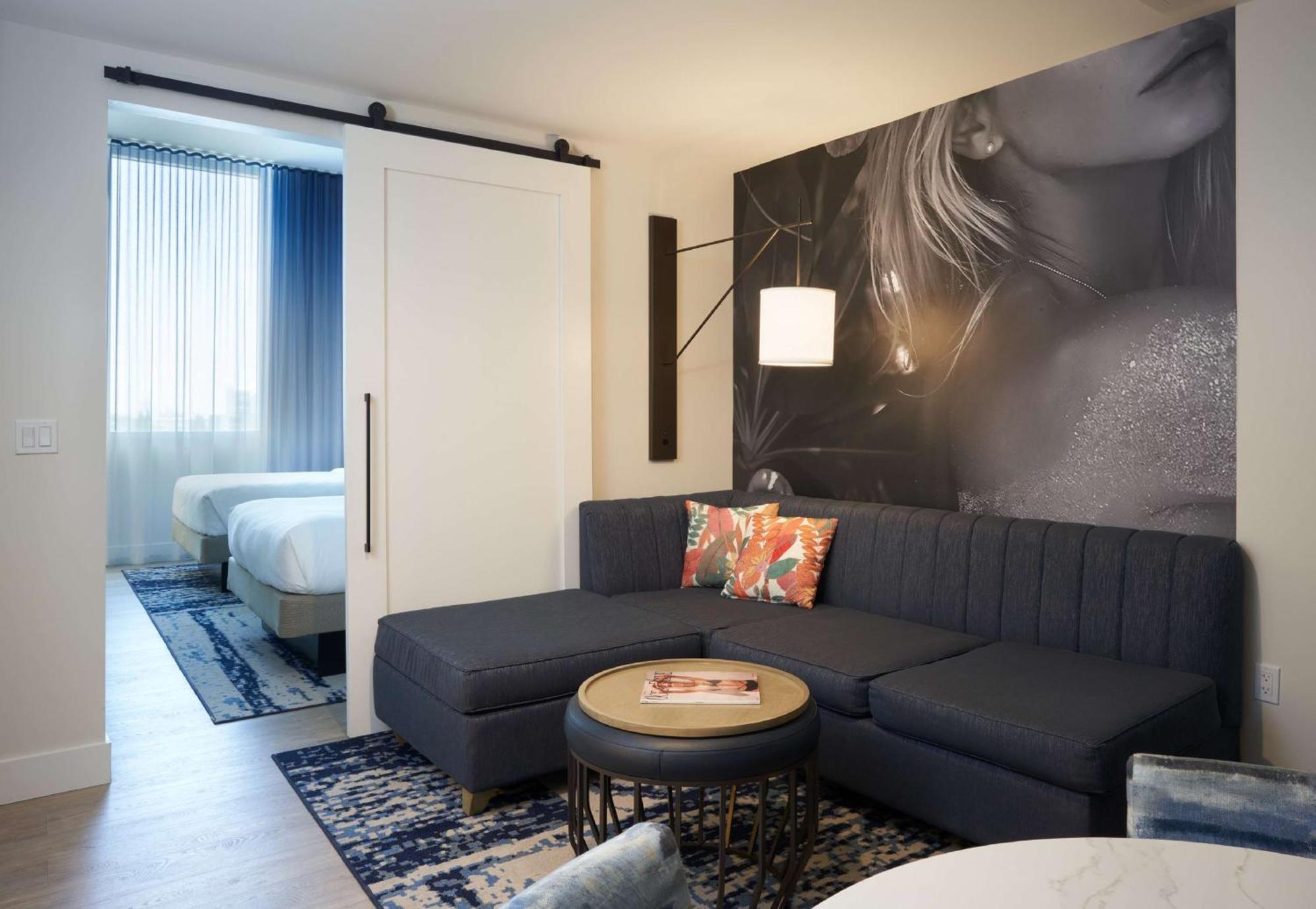 Serena Hotel Aventura Miami, Tapestry Collection By Hilton Exterior photo